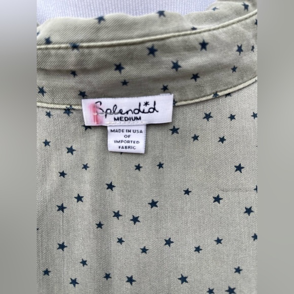Splendid Star Printed Button Down Shirt Size Medium - Picture 7 of 8